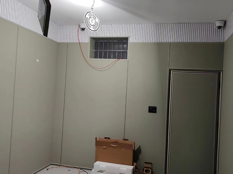 讯问室防撞软包墙面软化方案
